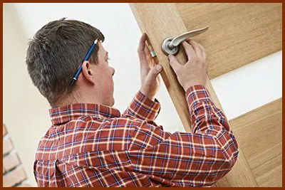 Locksmith Key Shop Warren, RI 401-250-3644 - 47-5