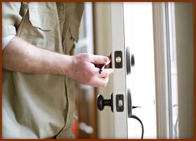 Locksmith Key Shop Warren, RI 401-250-3644 - 47-6